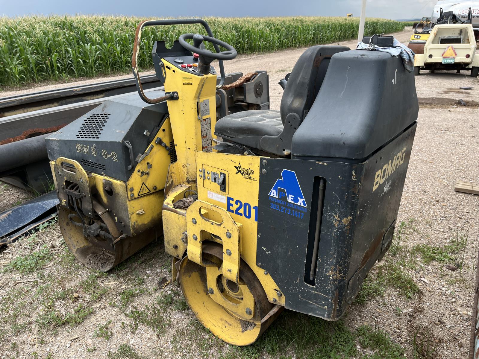 COMPACTADOR BOMAG BW900D-2